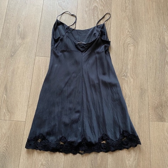 Vintage silk lace dress - Picture 6 of 6